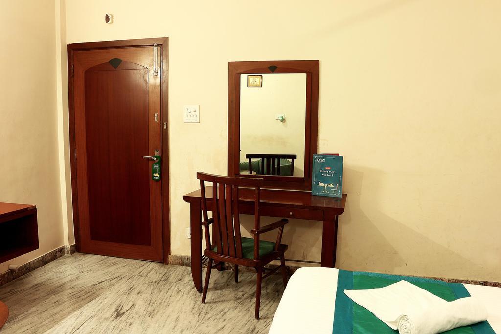 Oyo 1224 New Alipore Колката Екстер'єр фото